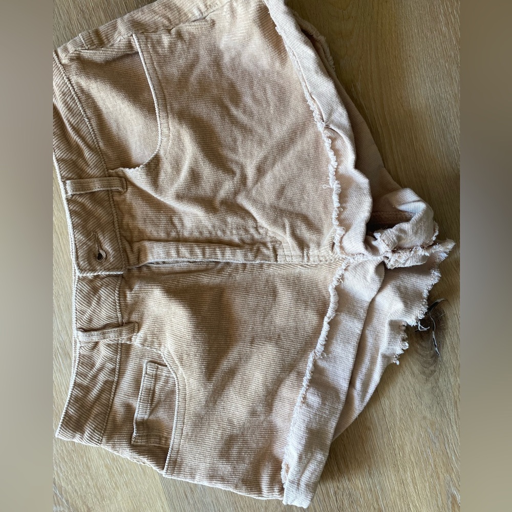 Forever 21 Corduroy Rollup Shorts Size 28